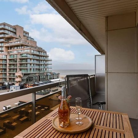 Modern Apartment In Centre Of Knokke Kültér fotó