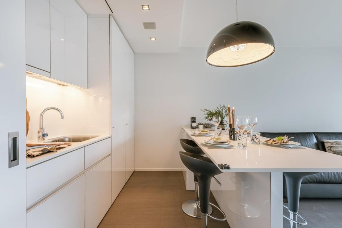 Modern Apartment In Centre Of Knokke Kültér fotó